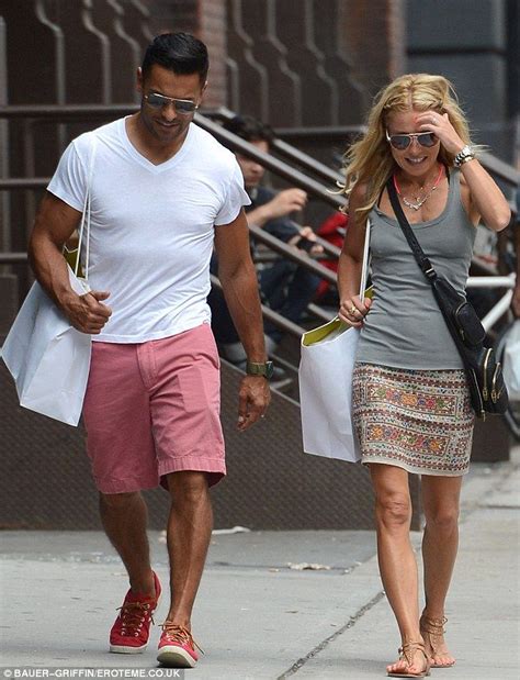 Happy Together Kelly Ripa Looks Delighted On A Sunny New York Outing With Husband Mark