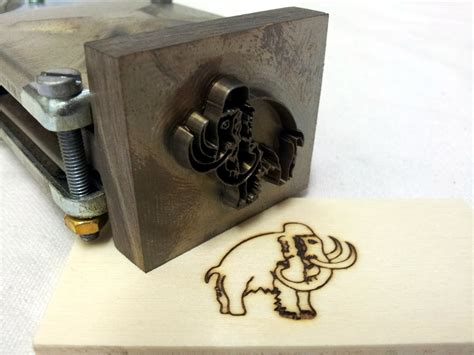 Clear brands can be made in wood, leather, cork or canvas. Electric branding iron - Manufacturer of branding iron for ...