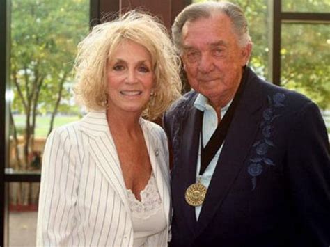 Country Singer Ray Price Dead At 87 Singer Country Singers Ray Price