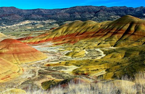 The Painted Hills Of Oregon Painted Hills Nature Photos Beautiful