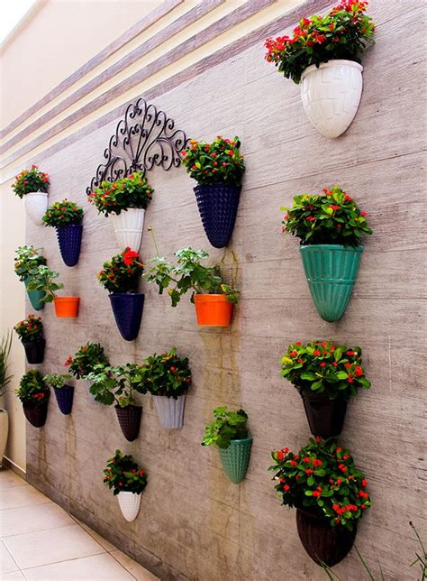 30 Hanging And Wall Garden Ideas For Your Decor Diy Fun World