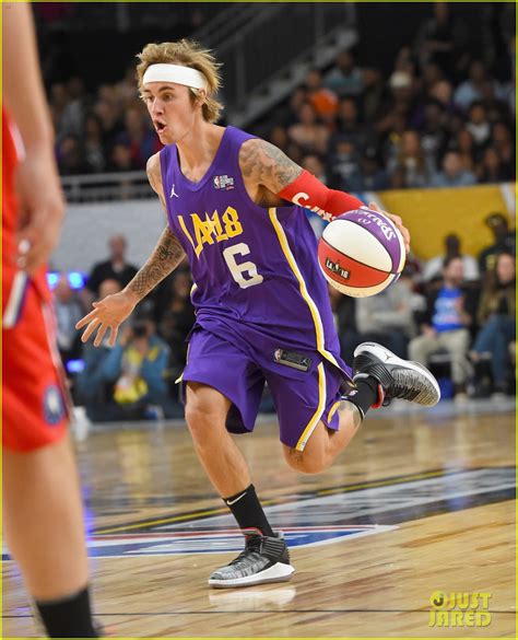 Justin Bieber Plays In The Nba All Star Game Celebrity Game Photo