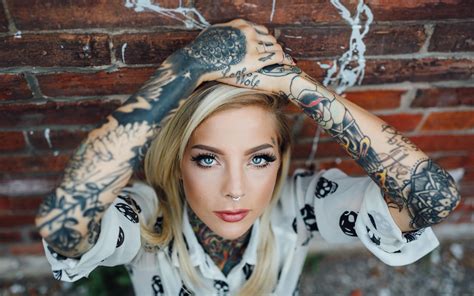 Sexy Tattooed Pierced Blue Eyed Long Haired Blonde Girl Wallpaper 4183