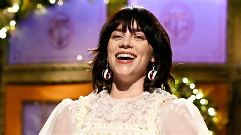 Watch Saturday Night Live Highlight Billie Eilish Monologue NBC Com