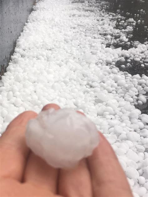 Hail Storms Hailstones Lash Sydney Nsw Causing Insurance Catastrophe