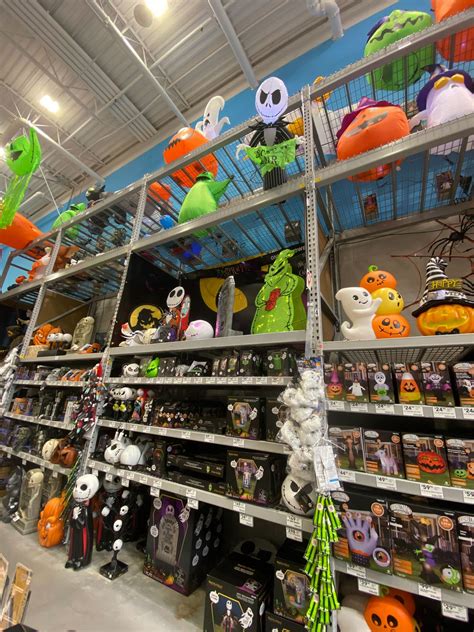 Lowes Halloween Pirates And Princesses