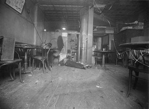Horrifying Pictures Of New York City Crime Scenes From The Early 1900s