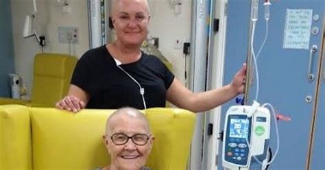 mother daughter dream team battle breast cancer together after being diagnosed two weeks apart