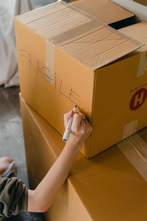 The Best Places To Get Moving Boxes For Free —