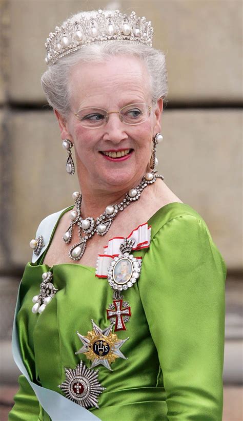 Queen of denmark's 40th year on throne. Duli Mahkota : Monarki Paling Lama Memerintah Di Dunia