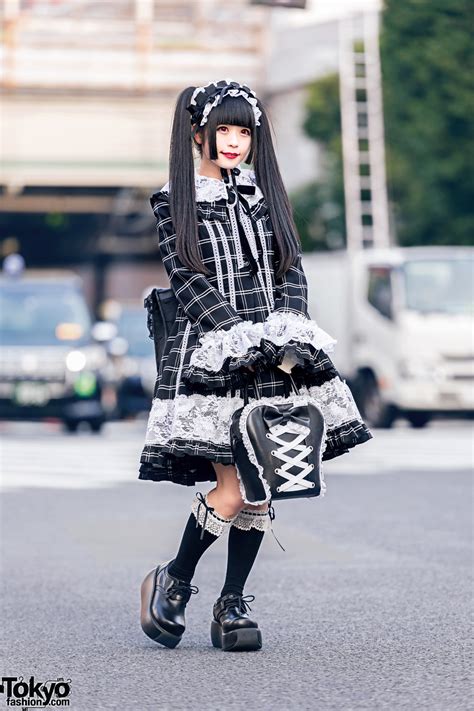 Japanese Gothic Lolita Style In Tokyo W Lace Headdress Marble