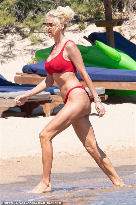 Victoria Silvstedt 47 Showcases Her Svelte Figure In A Red Bikini As She Hits The Beach In