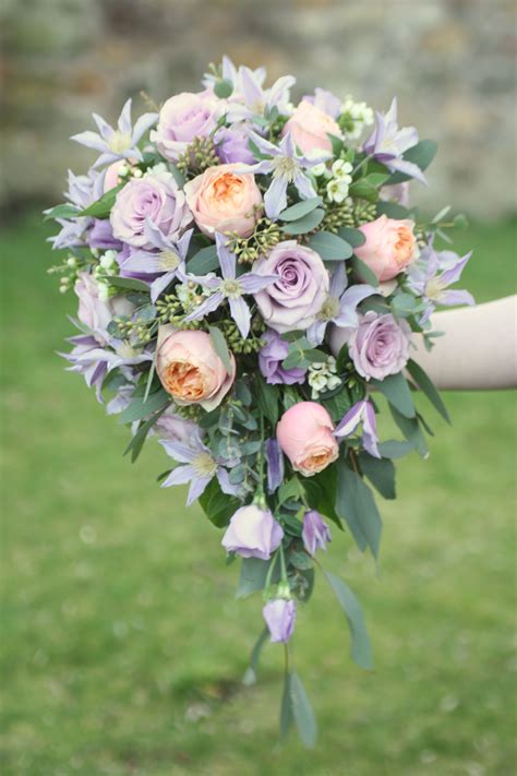 Teardrop Bouquet In Peach And Lilac With Vuvuzela And Ocean Song Roses