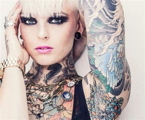 Inkedgirls Girls With Tattoos Hot Pictures Sexy Women Beautiful Tattoos Girl Tattoos