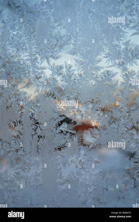 Frost Crystals Glass Hi Res Stock Photography And Images Alamy
