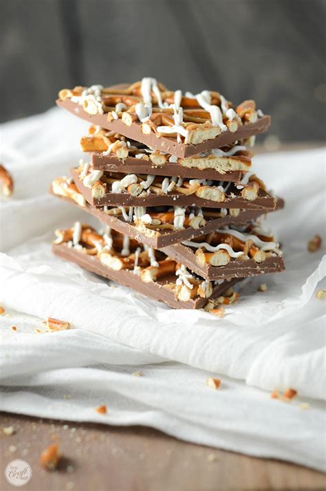 Chocolate Peanut Butter Bark Recipe With Pretzels Live Craft Eat