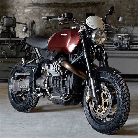 The outcome is the most extreme build from radical guzzi so far, hence the name ristretto—the strongest coffee you can order in italy, and twice as strong as a regular espresso. Guzzi... Griso? - Inazuma café racer