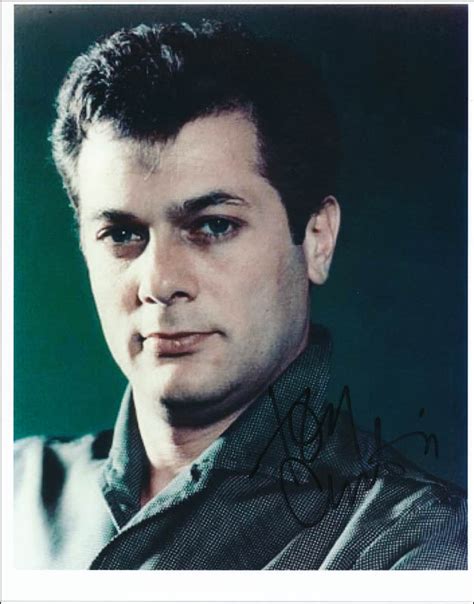But to his family, life with tony curtis — who had six children and six wives — was a more fraught affair. Tony Curtis - Autographed Signed Photograph | HistoryForSale Item 322719