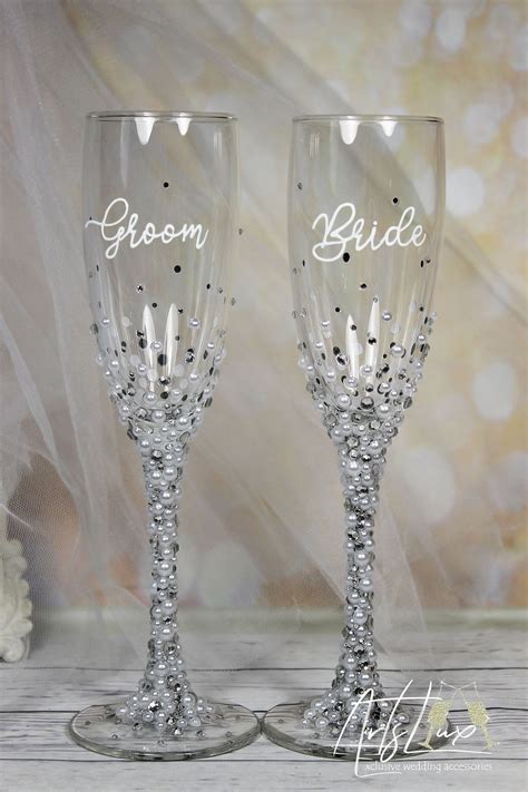 Personalized Pearlsandrhinestones Wedding Champagne Glasses Glam Etsy Wedding Champagne