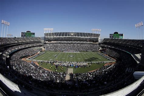 Memories Of The Coliseum As Raiders Play Final Game In Oakland Las