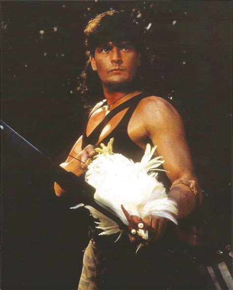 Hot Shots Part Deux Charlie Sheen With Bow And Chicken 8x10 Photo 004