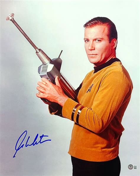 William Shatner Signed Autographed Star Trek Cpt Kirk 16x20 Photo