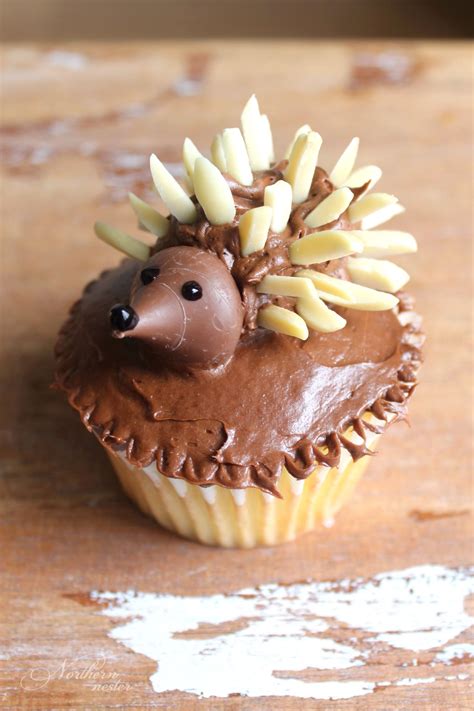 Dauphin decorating cupcakes for kids. Easy Cupcake Decorating Ideas For Kids | Easy cupcakes ...