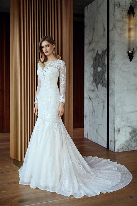 Ein multibrand, bei dem für jede braut oder abenddame etwas dabei ist. Pure 20170 - Wedding Wonderland
