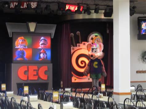 Chuck E Cheese S Road Stage Summer Showtape Youtube Bank Home 18056