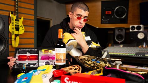 Benito martinez ocasio) has sparked dating rumors with several latin beauties over the years, but he has never gone public about his relationship status. Bad Bunny on His Day-One Reeboks and Why He's Obsessed ...