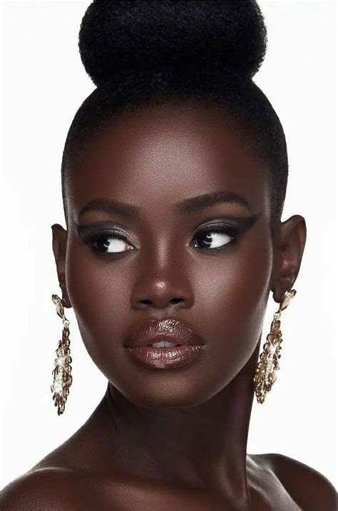 Beautiful Dark Skinned Women Lovely Makeup For Black Skin Dark Skin