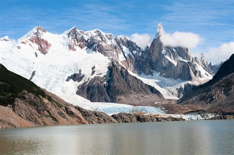 Berg Cerro Torre Patagonia Argentinien Stockbild Bild Von Park