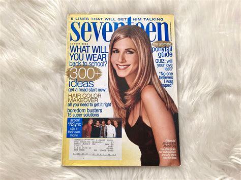 Seventeen Magazine November 2022