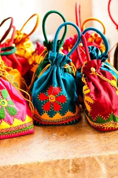 10 unique indian wedding gifting ideas that your guests will love. Indian Wedding Photo | Indian wedding favors, Wedding ...