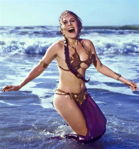 Resultado De Imagen Para Carrie Fisher Bikini Carrie Fisher Princess Leia Leia Star Wars