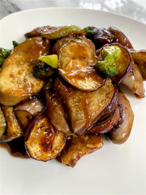 stir fried chinese eggplant with garlic sauce soybasil