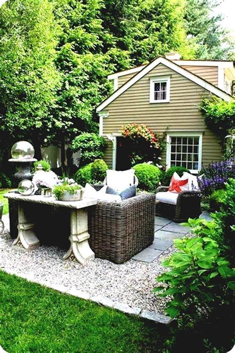 45 Best And Cheap Simple Front Yard Landscaping Ideas 34