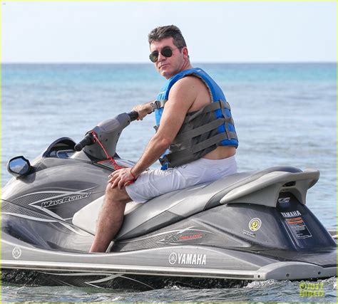 Full Sized Photo Of Simon Cowell Shirtless Holiday Vacation With Terri