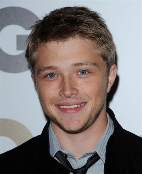 See more ideas about sterling knight, knight, sterling. Sterling Knight ~ DISNEY STAR UNIVERSE
