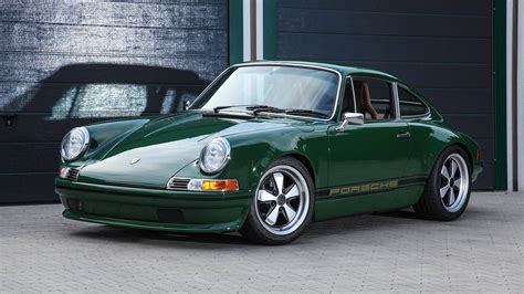 964 Porsche 911 Gets Vintage Look From German Tuner