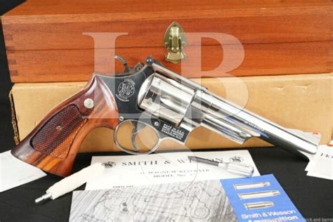 Smith And Wesson Sandw Model 57 No Dash 41 Mag 6″ Nickel Revolver 1977