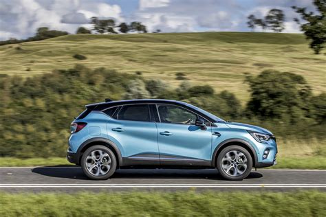 First Drive The Renault Captur E Tech Brings Plug In Hybrid Power To
