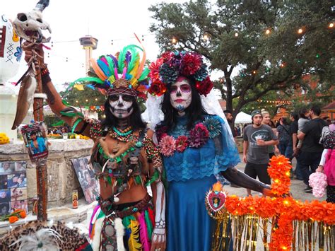 Slideshowvideo San Antonio Celebrates Dia De Los Muertos Texas Aandm