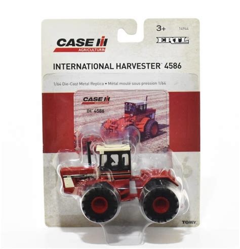 164 International Harvester 4586 4wd Tractor With Duals Daltons Farm