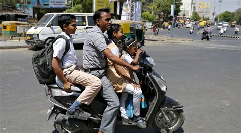 600 Million People Are Now Part Of India S Middle Class—including Your Local Carpenter — Quartz
