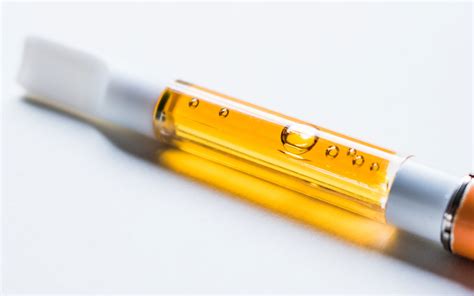 How do dabbers use a dab pen vs a dry herb vaporizer? California Cannabis Labs Are Finding Toxic Metal in Vape ...