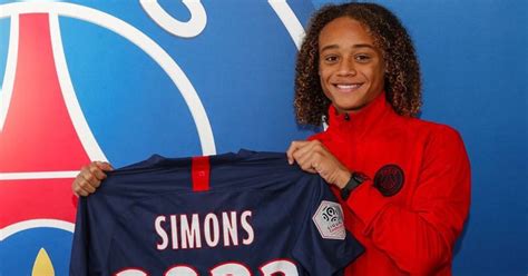 Barcelona Youth Sensation Xavi Simons Joins Psg After Being La Masia