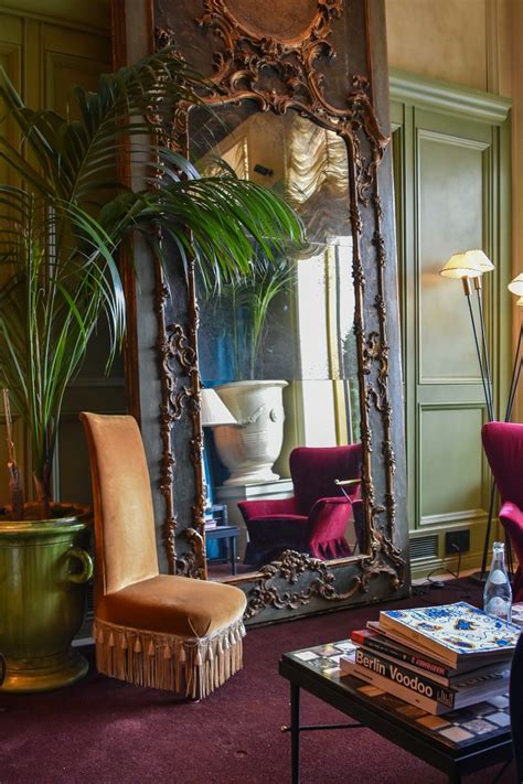 8 Ways to Use Maximalist Decor in Your Home Design - AllDayChic