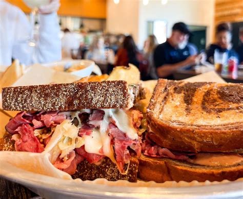 Hidden Culinary Gems Of Russellville Arkansas | TouristSecrets