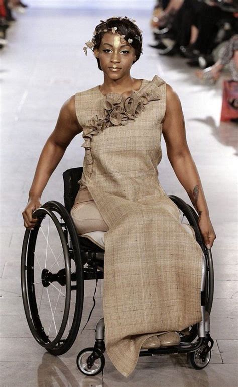 Top 10 Disabled Female Models From World You Must Know Fashion